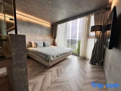 Hôtel Colline - 107