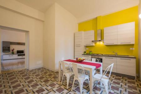 Regis Condo - 2