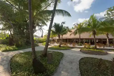 Meeru Island Resort & Spa - 28