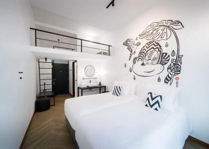 Blu Monkey Hub & Ranong - 7