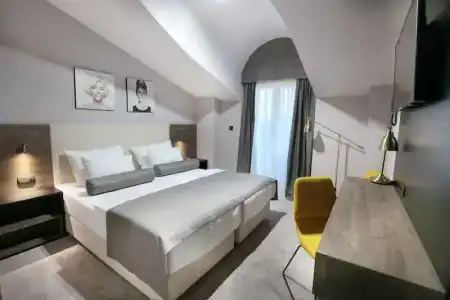 Milenij - 24