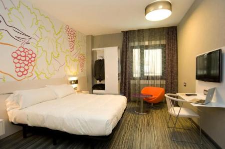 Ibis Styles Madrid Prado - 0