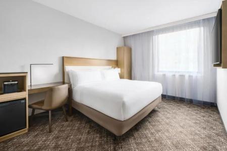 DoubleTree by Hilton New York Times Square South - 37