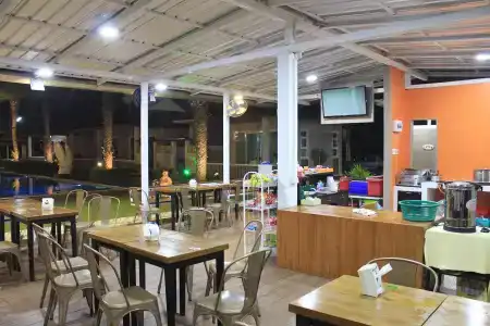 Pueanjai Resort and Restaurant - 16