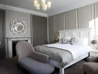Vanbrugh House - 44