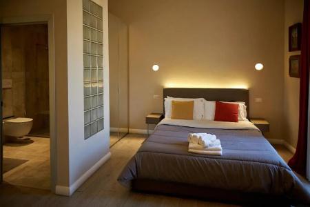 The Roman Empire Guesthouse - 134