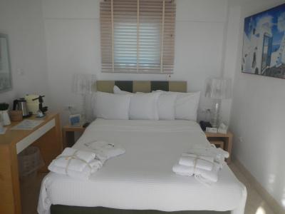 Rocabella Santorini & Spa - 33