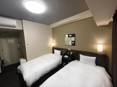 Route Inn Toyama Inter - 18