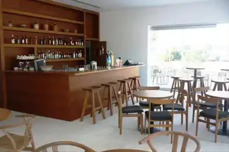 Amphora & Suites - 16