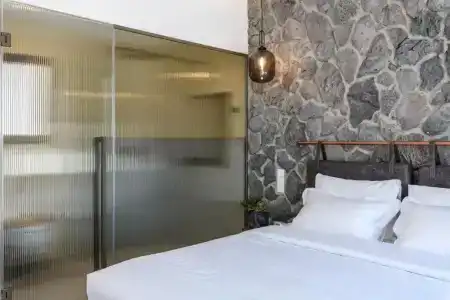 Charisma and Wellness Suites - 88
