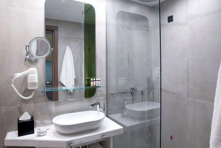 Wyndham Athens Residence - 7
