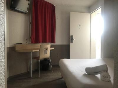 Premiere Classe Avignon Courtine Gare Tgv - 32