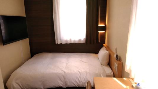 Ueno First City - 6