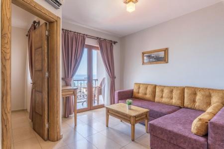 Veziroğlu Apart - 40