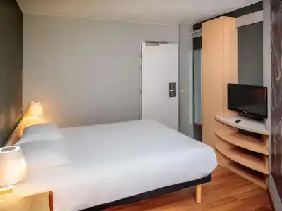 Ibis Brussels City Centre - 5
