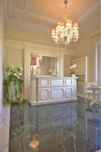 The Moon Boutique & Spa - 24