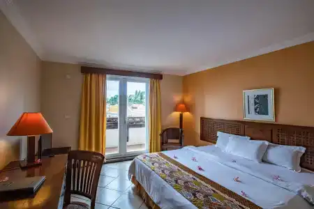 Aanari & Spa - 4