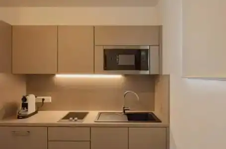 DD Suites Serviced - 40