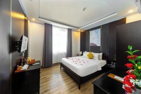 The Palm - 23