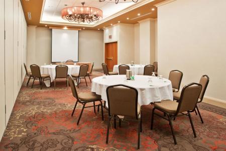 Holiday Inn & Suites Kanata, an IHG - 22