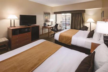 Best Western Plus - 51