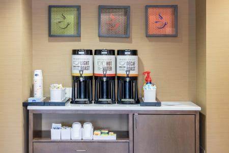 Hampton Inn West - 32