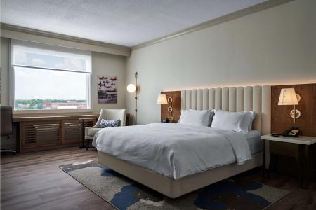 DoubleTree by Hilton Dallas - Love Field - 4