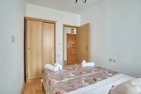 Elena - 242