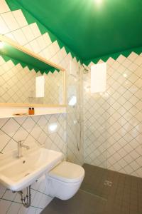 Kitz Boutique & Restaurant - 34