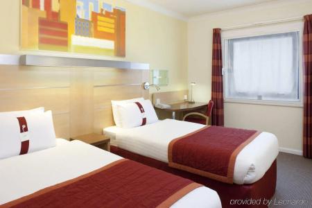 Holiday Inn Express Park Royal, An Ihg - 2