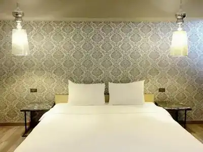 Diary Suite - 21