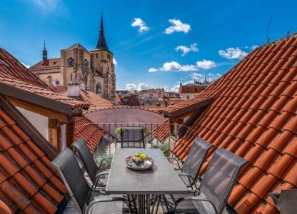 Chateau 9 - 33