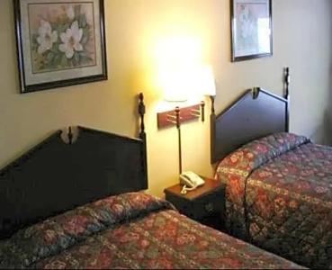 Scottish Inn - 23