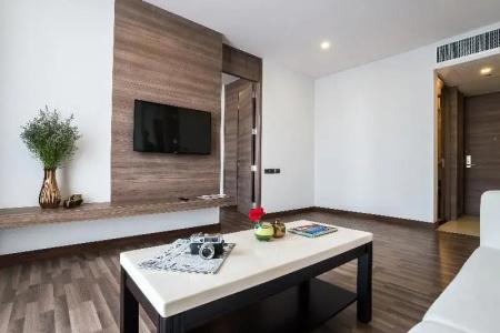Best Western Plus Wanda Grand - 77