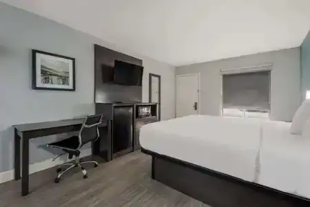 SureStay by Best Western San Antonio Riverwalk - 31