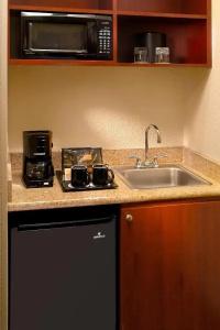 SpringHill Suites by Marriott Atlanta Buckhead - 25
