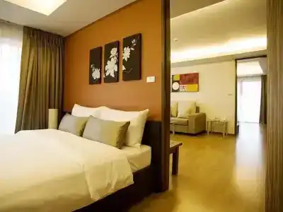 Golden Pearl - 47