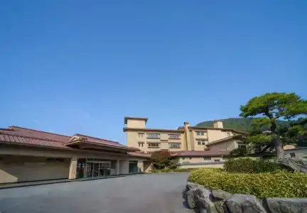 Azumaen - 16