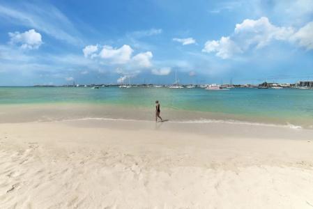 The Villas at Beach and Marina - 20