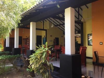 Lake Villa Resort - 11