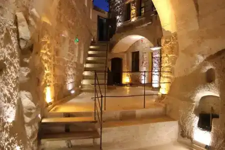 Rose Cave - 0