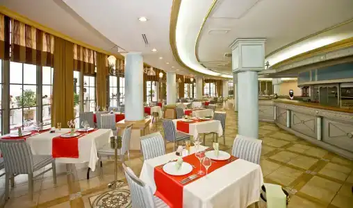 Sunrise Queen Luxury Resort & Spa - 27