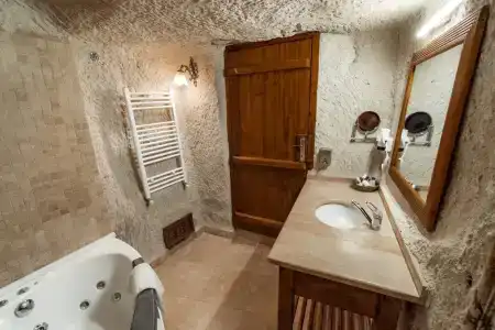 Amber Cave Suites - 55