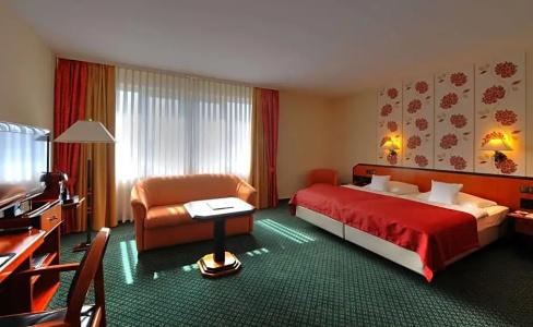Best Western Plus Delta Park - 39