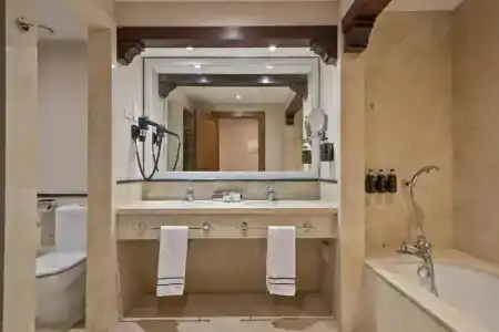 Melia Villaitana - 32