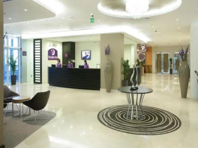Premier Inn Abu Dhabi International Airport - 16