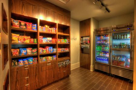Courtyard by Marriott - 49