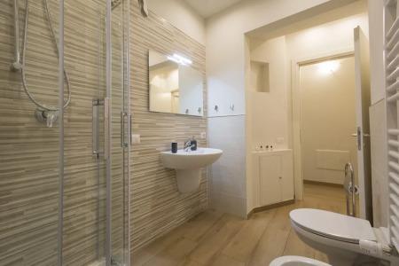 Regis Condo - 137
