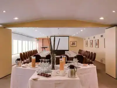 Rafaelhoteles Ventas - 15
