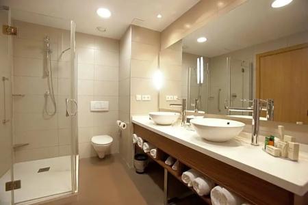 Hilton Garden Inn Málaga - 40